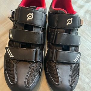 Peloton Cycling Shoes Unisex size 42